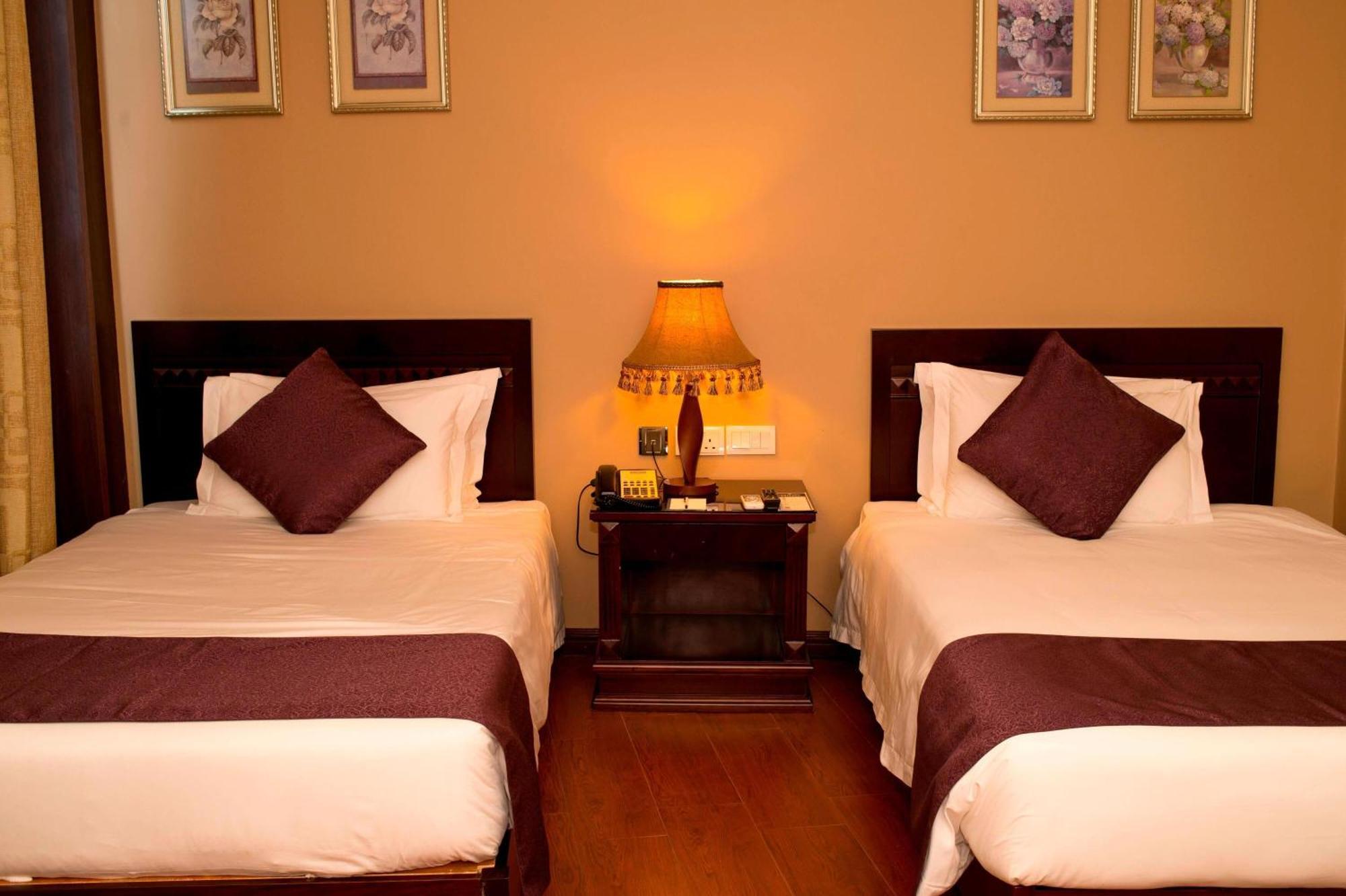 Protea By Marriott 4* Entebbe