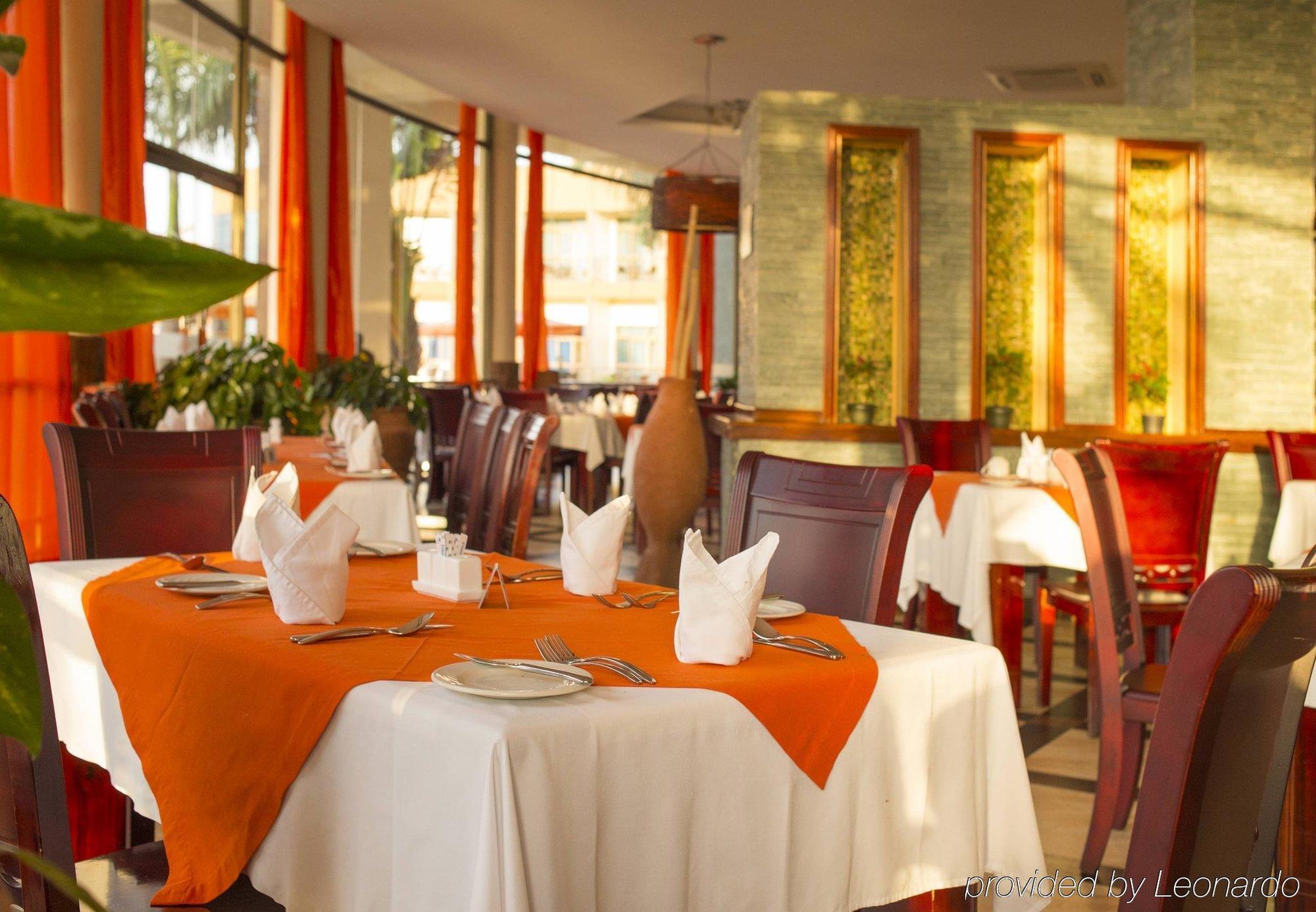 Protea By Marriott Hotel 4*