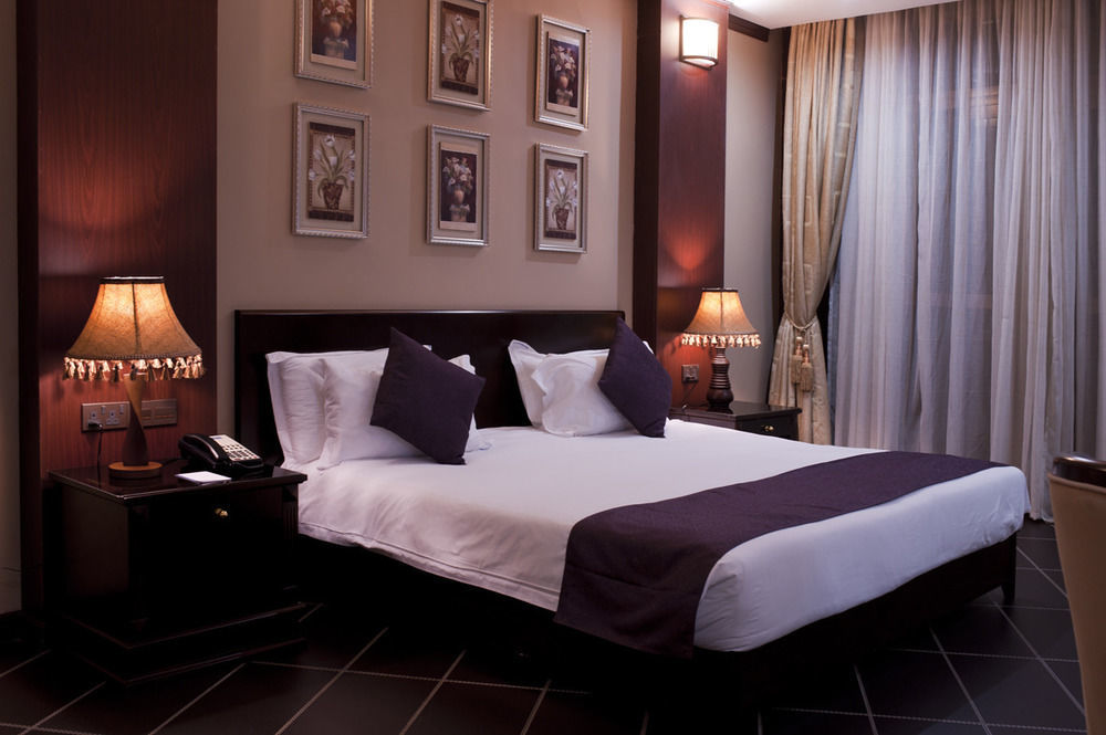Hotel Protea By Marriott 4*